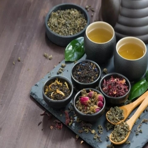 传统六大类茶叶有六种养生功效，不同体质喝茶有讲究